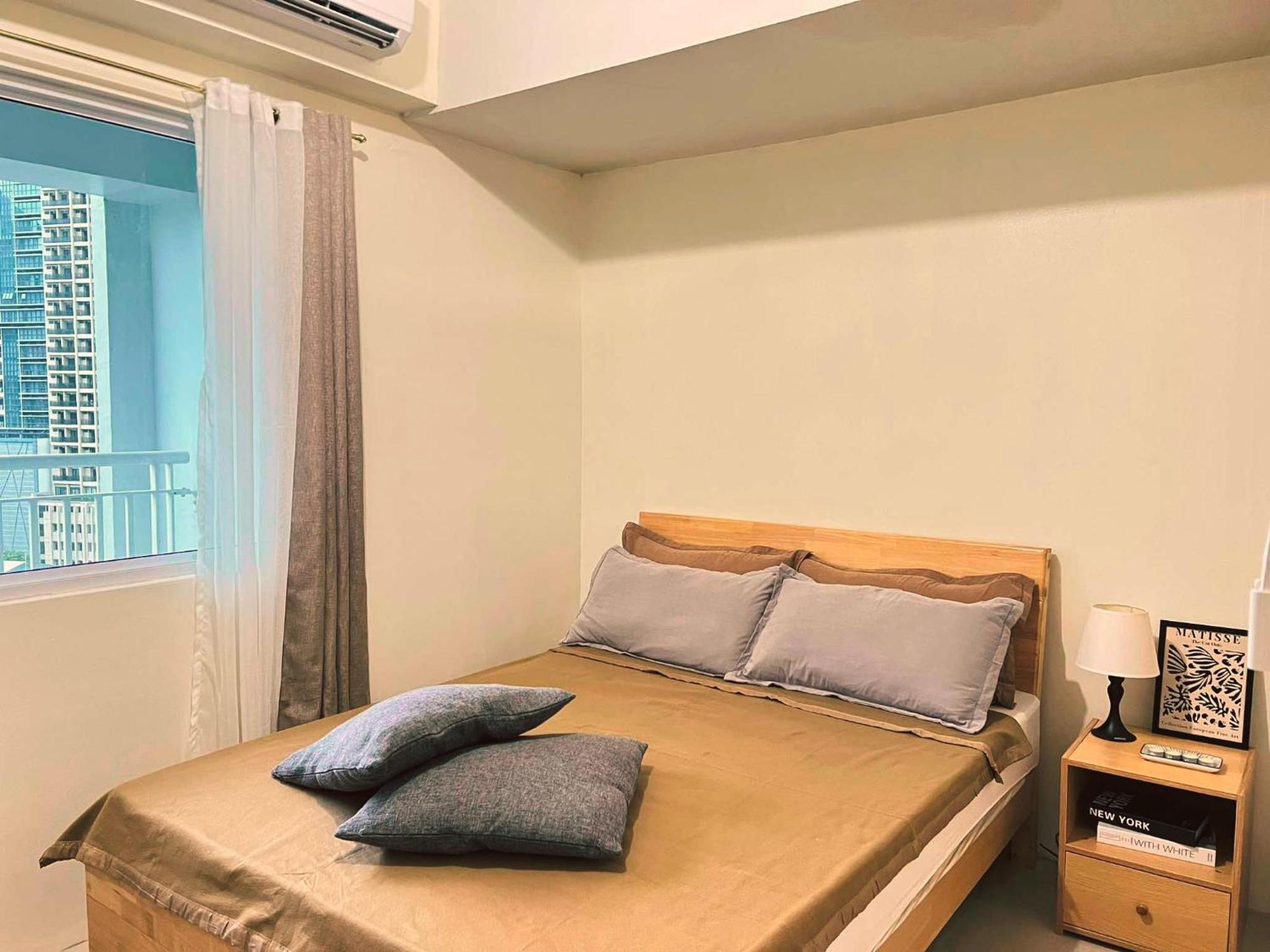 Sm Jazz Residences - Gabawaystaycation Makati City Room photo